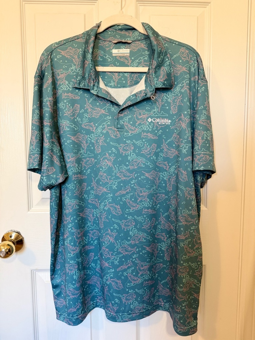 Columbia PFG Performance Men's Teal Short-Sleeve Fish Print Polo